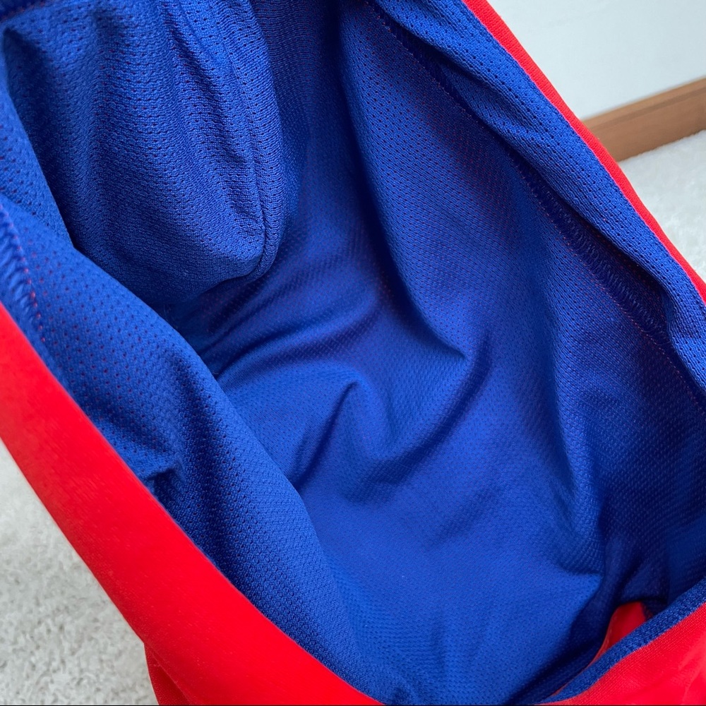 Nike Therma-FIT Pullover Graphic Hooded Sweatshirt - Picture 9 of 17